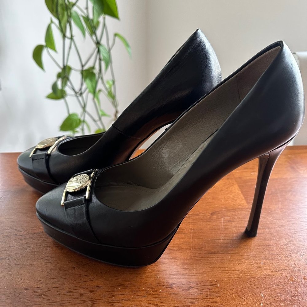 Black Vintage Versace Pumps with Gold Emblem